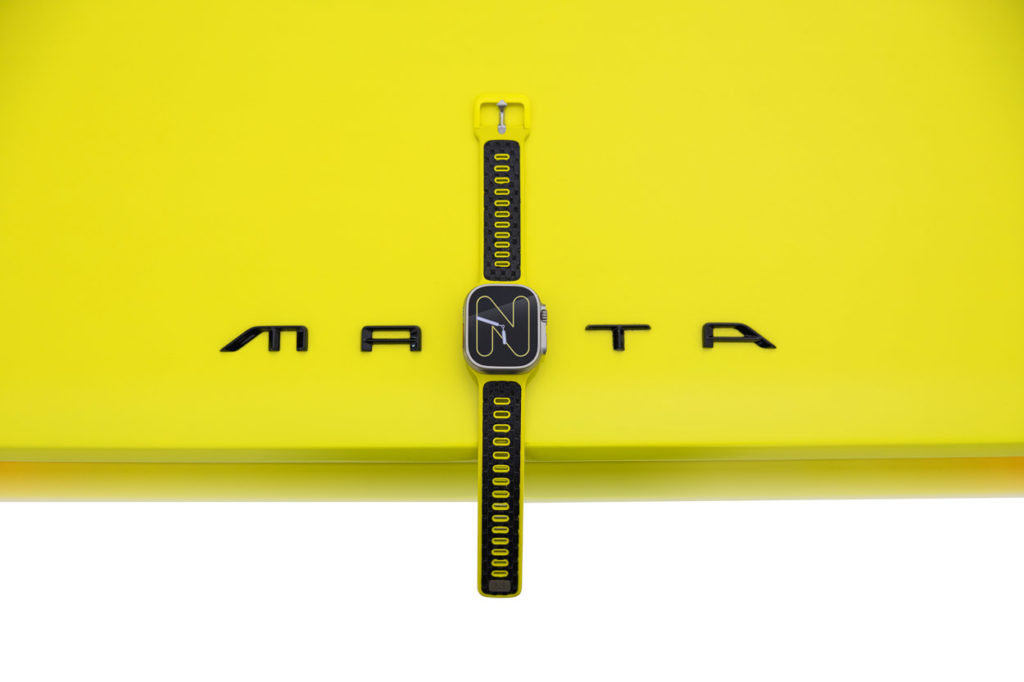 foto opel bandwerk manta use armband fuel Apple Watch upcycling