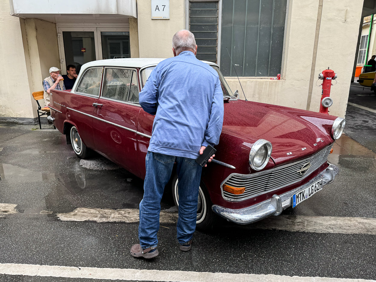 Foto Klassikertreffen rüsselsheim alt Opelwerk